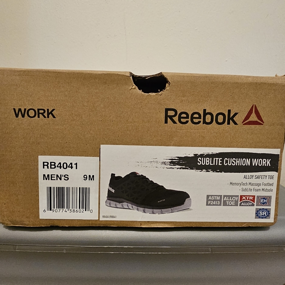 Steel toe Reebok